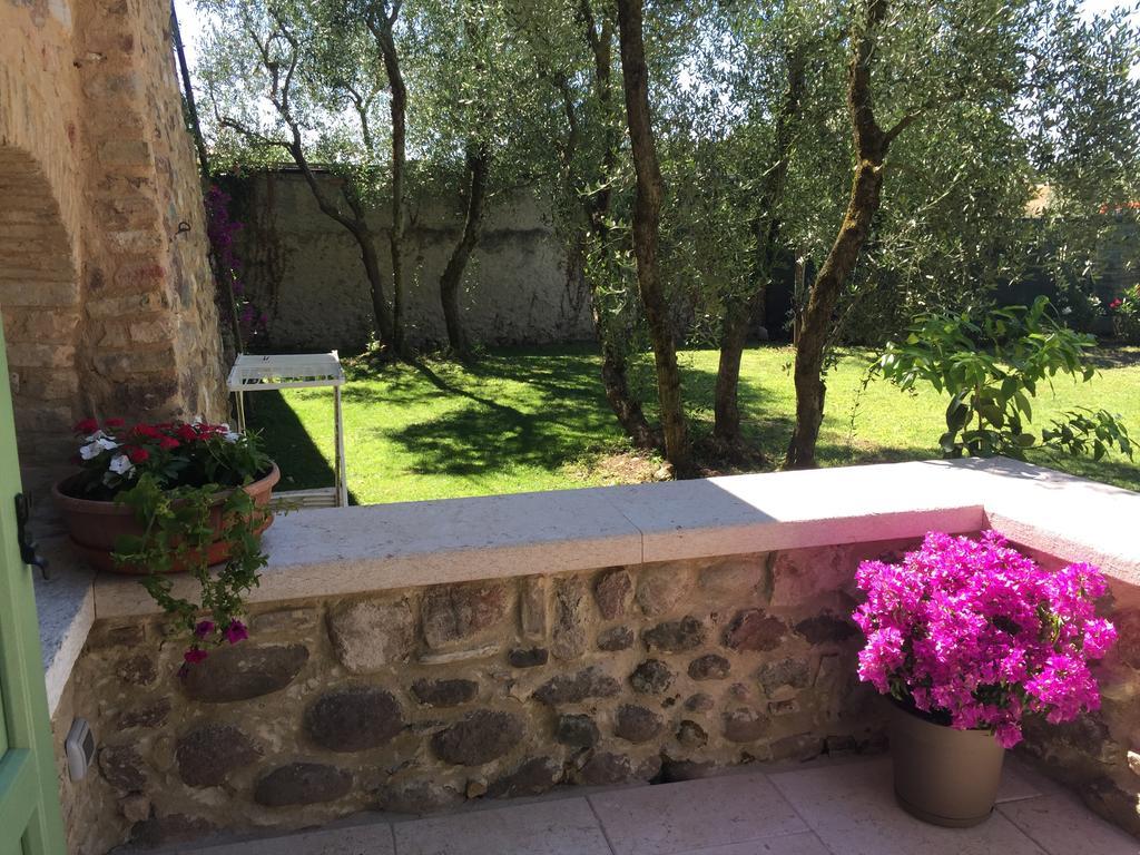 Giardino Degli Ulivi Apartment Caprino Veronese Exterior photo